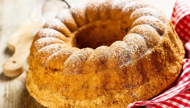 Ciambella con gocce di cioccolato
