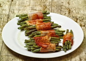Involtini di prosciutto e fagiolini