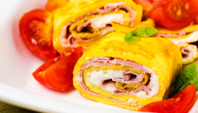 Rotolo al prosciutto e robiola