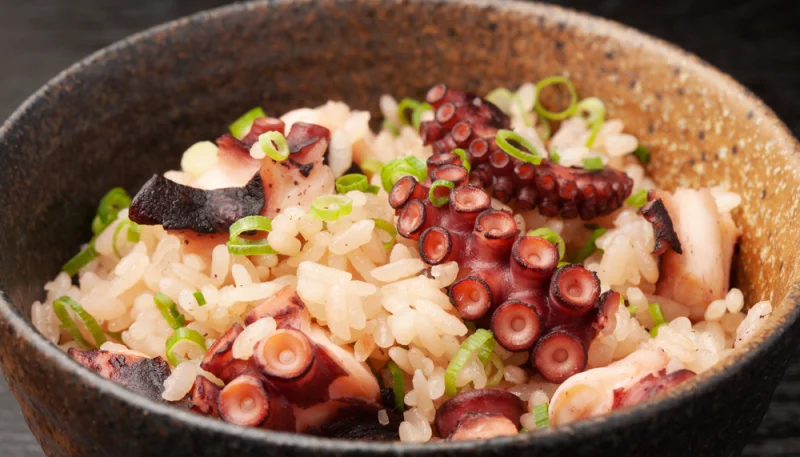 Insalata di riso con polpo