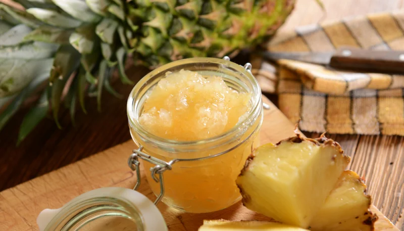 Confettura di ananas