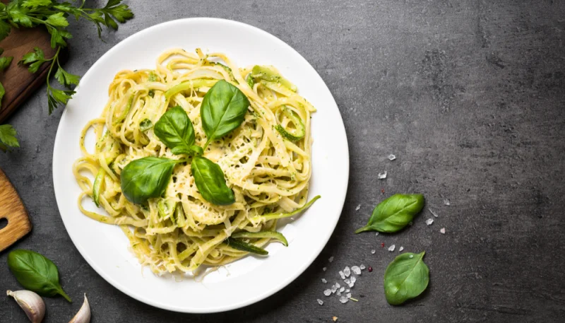 Spaghetti alla carbonara di zucchine