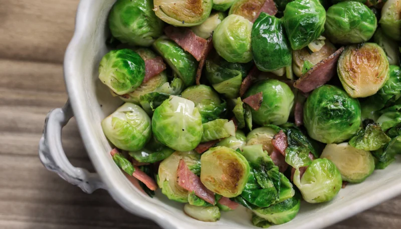 Cavoletti di Bruxelles al prosciutto