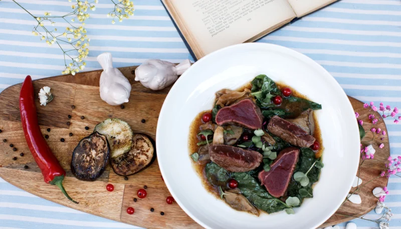 Teglia di vitello e spinaci