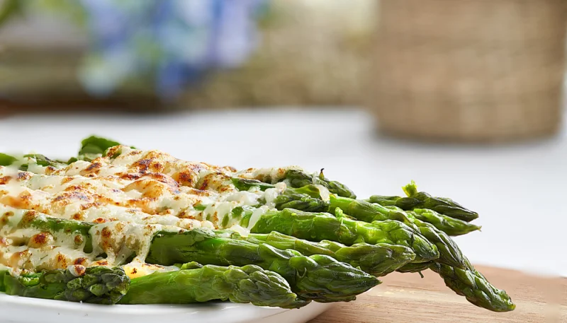 Asparagi gratinati