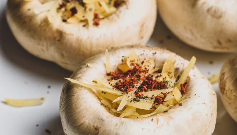 Funghi ripieni ai 4 formaggi