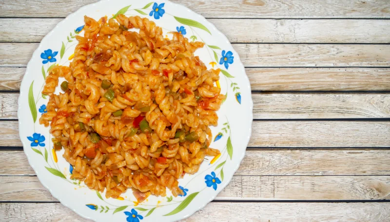 Fusilli con fagiolini e pomodori