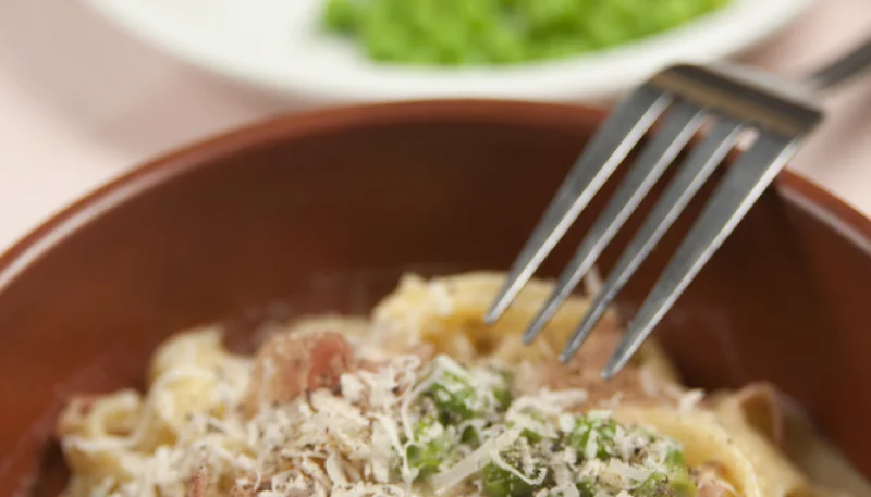 Tagliatelle alla papalina