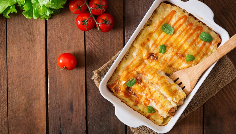 Cannelloni di polenta al ragù