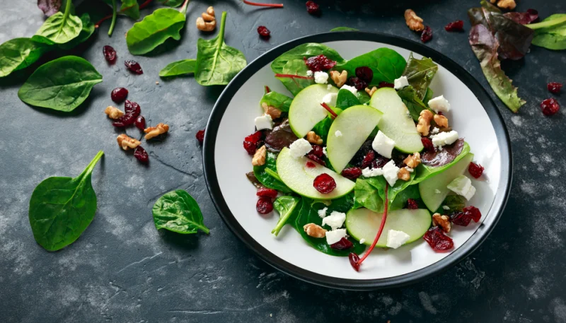 Macedonia invernale con frutta secca