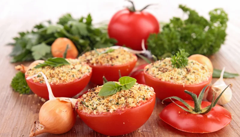 Pomodori ripieni di gazpacho