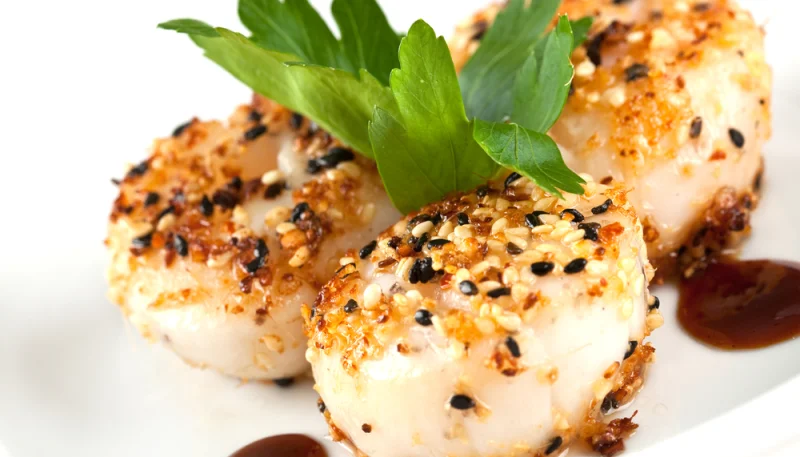 Capesante grigliate con soia e sesamo