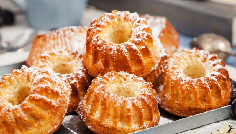Mini bundt cake allo yogurt