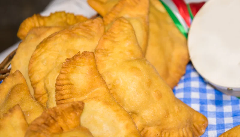 Panzerotti con carne macinata