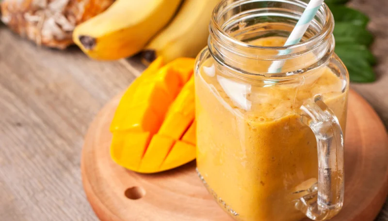 Smoothie al mango e al miele