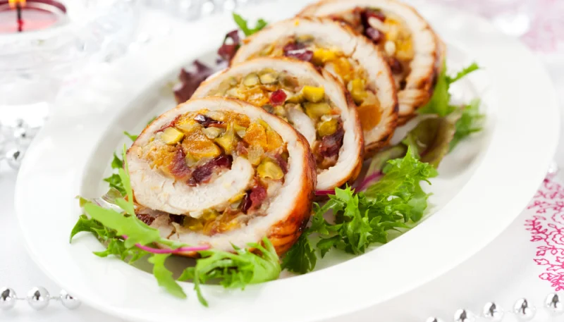 Tacchino ripieno di mirtilli e pistacchi