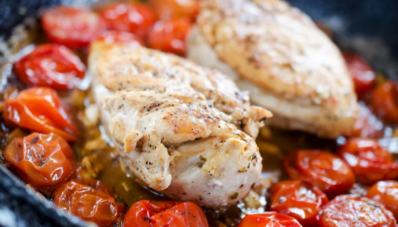 Scaloppine di pollo con pomodorini