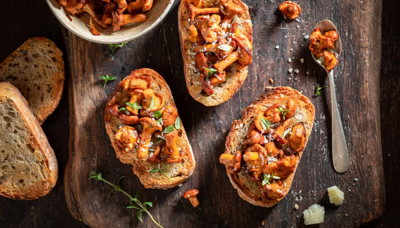 Bruschette funghi e peperoni