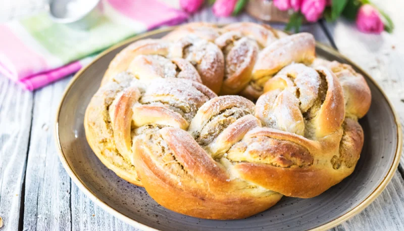 Dolce treccia dorata