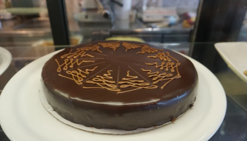 Torta cioccolatosa