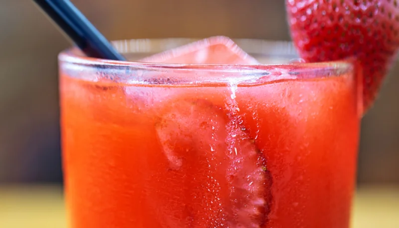Caipiroska alla fragola analcolica