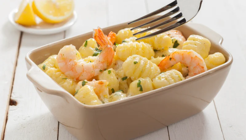 Gnocchi di patate con scampi e porri