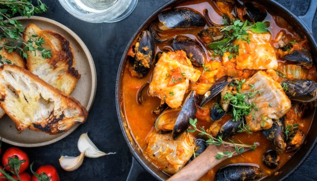 Cucina in grandi quantità la sera