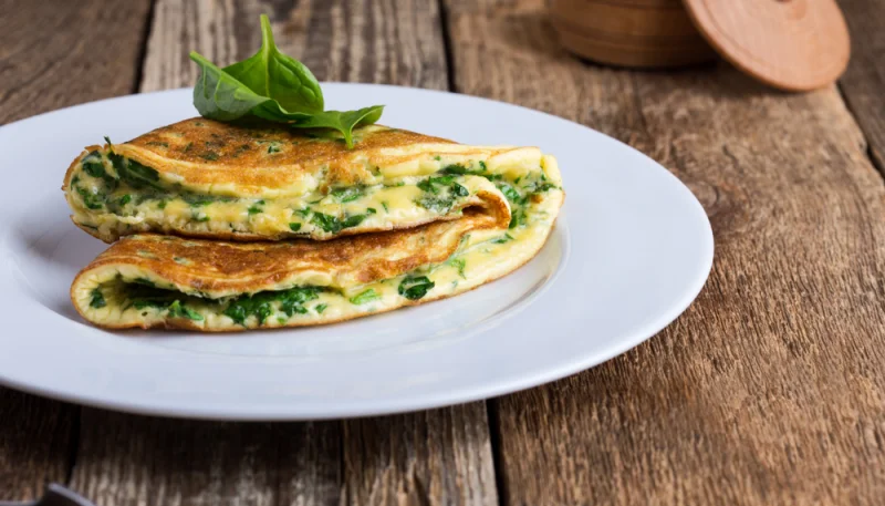 Omelette con tonno e spinaci
