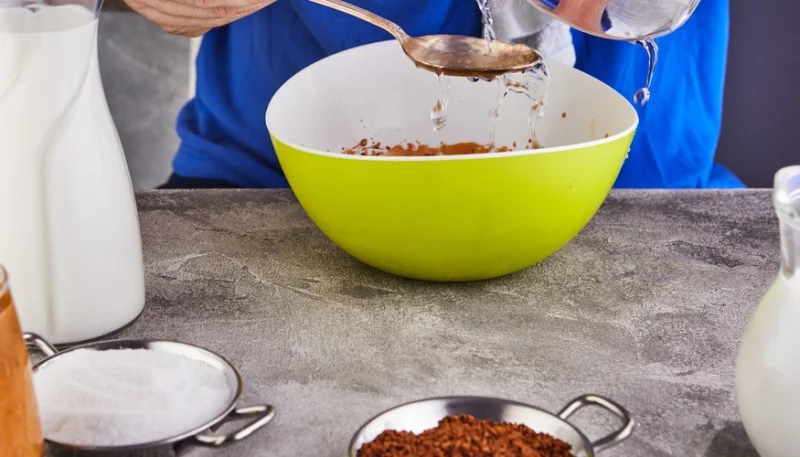 Come pesare gli ingredienti senza bilancia?