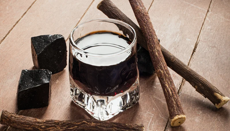 Liquore alla liquirizia