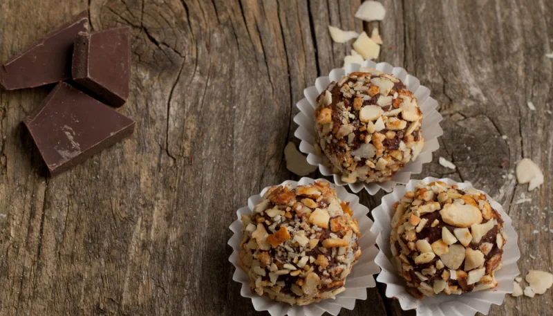 Palline di cioccolato e nocciola