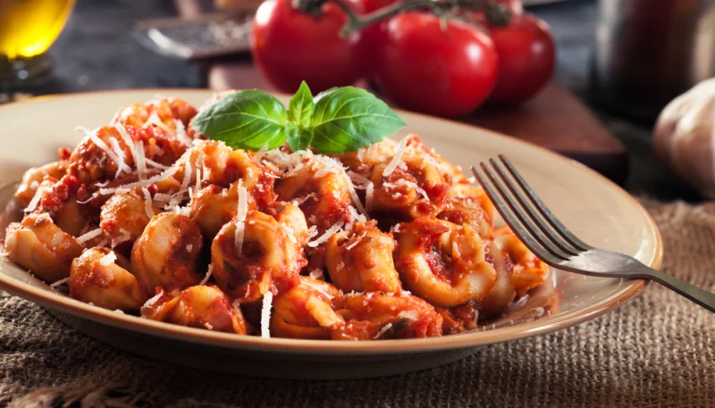 Tortellini al pomodoro
