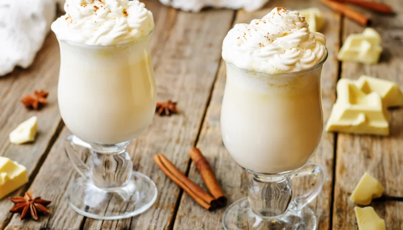 Cioccolata calda bianca