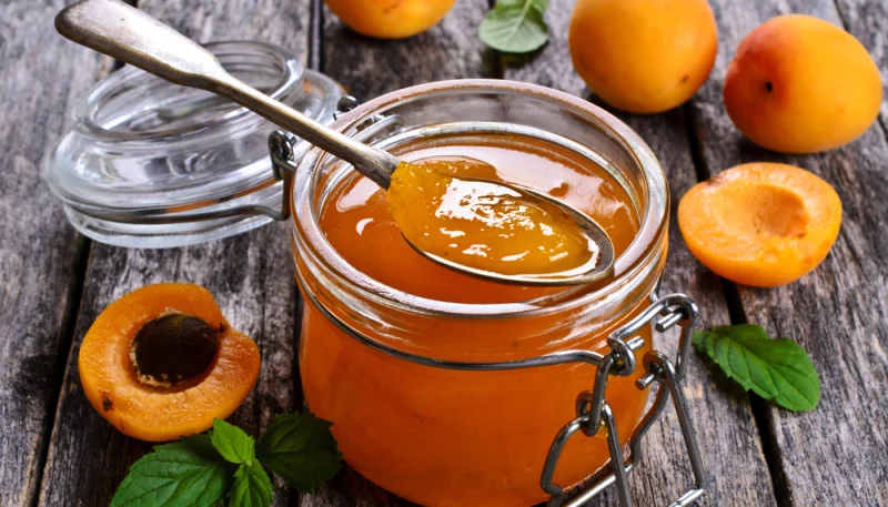 Confettura di albicocche