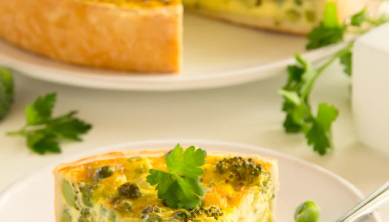 Torta rustica di piselli e mozzarella