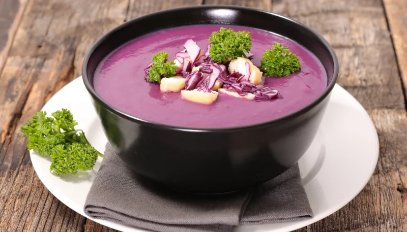 Vellutata di cavolo rosso