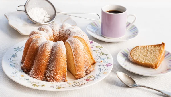 Ciambelle e ciambelloni: dolci per ogni tentazione