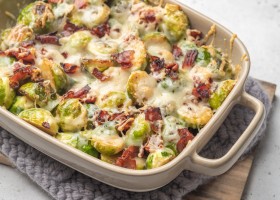 Cavoletti di Bruxelles al forno con speck e gorgonzola