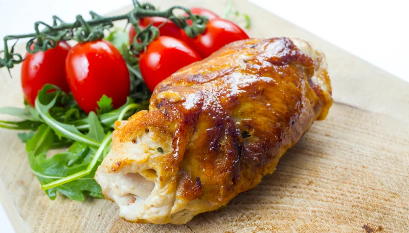 Involtini di pollo con zucchine e carote