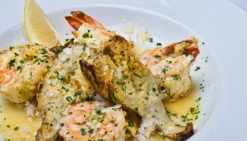 Spadellata di carciofi e gamberi