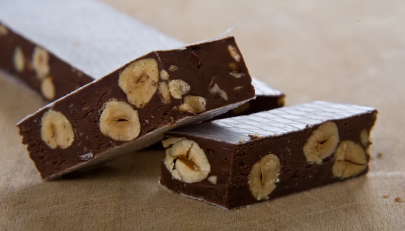 Torrone alle nocciole