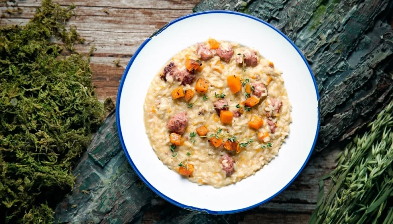 Risotto con zucca e salsiccia