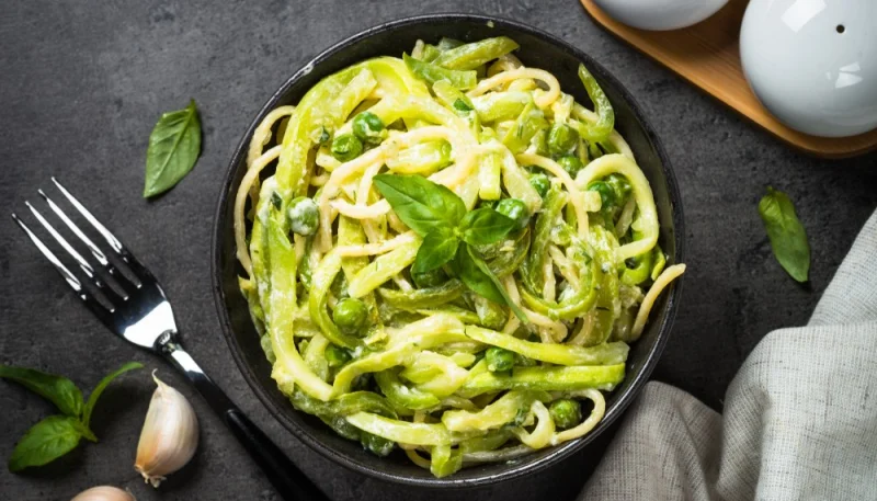 Linguine con crema di piselli