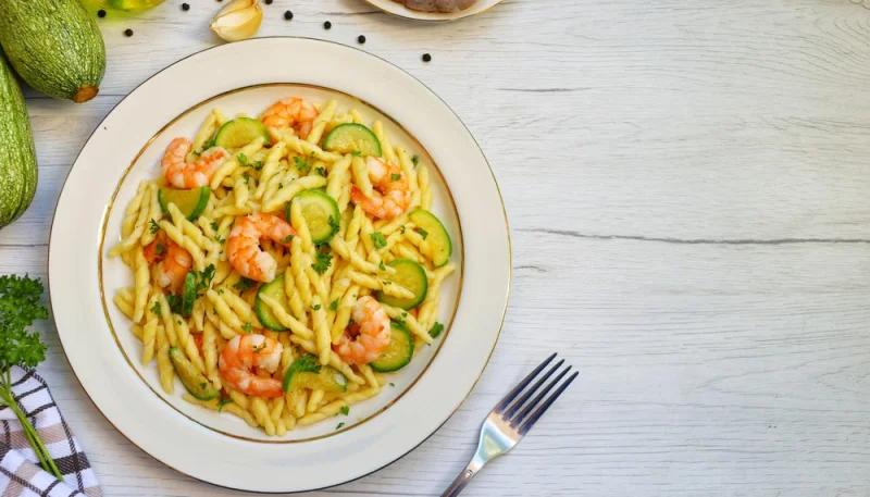 Trofie con zucchine e gamberetti