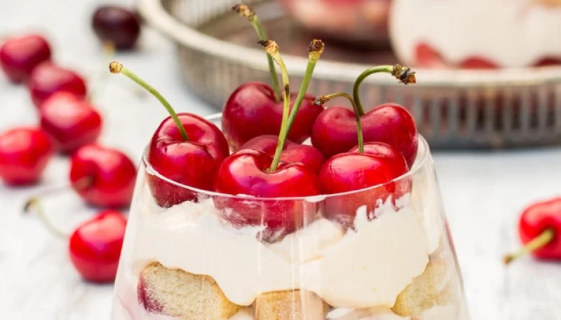 Tiramisù alle ciliegie