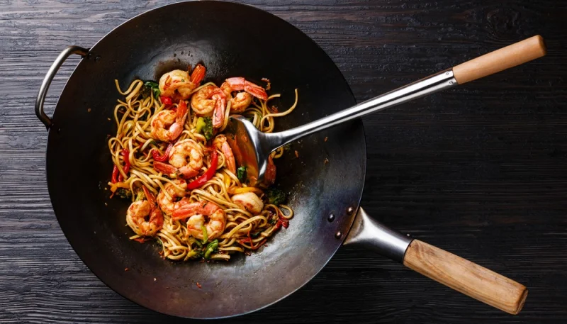 Udon gamberetti e verdure