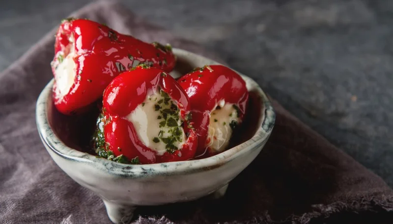 Peperoncini ripieni di Philadelphia