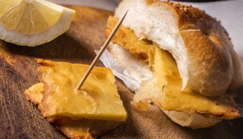 Panino con le panelle