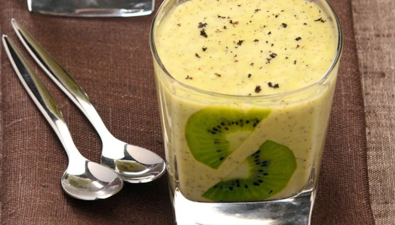 Mousse al kiwi e vaniglia